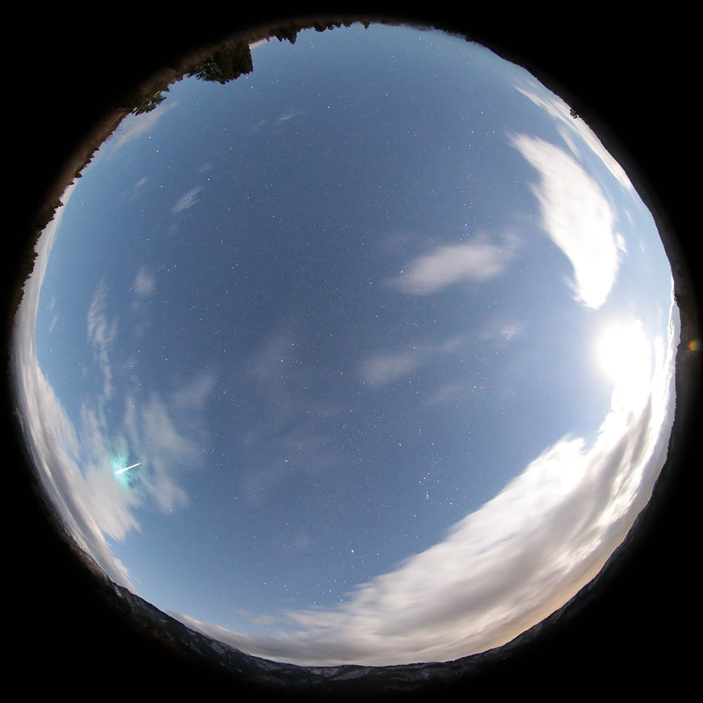 2021年12月15日00時47分18秒火球の全天写真at白山市(青島)_cut_1000w.jpg