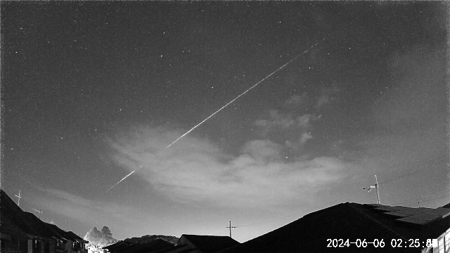 20240606022543 long meteor E s.jpg