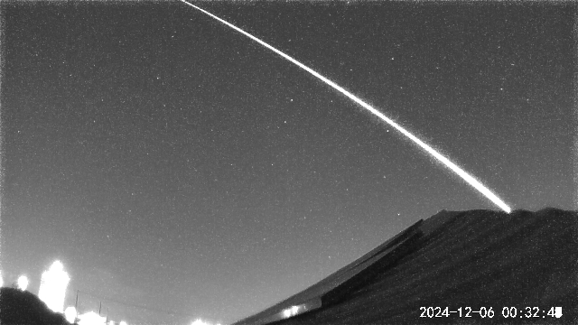 202412060032 longmeteor W small.jpg