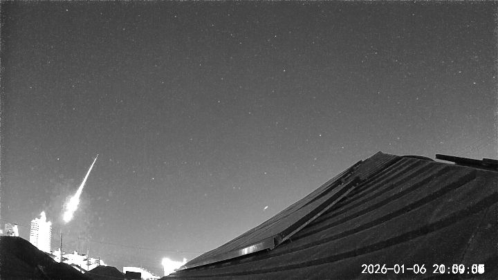 20260106205955  fireball W s.jpg