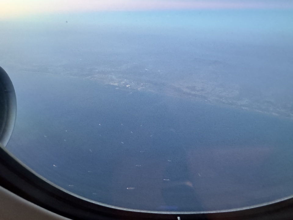 3 ホルムズ海峡上空.JPG